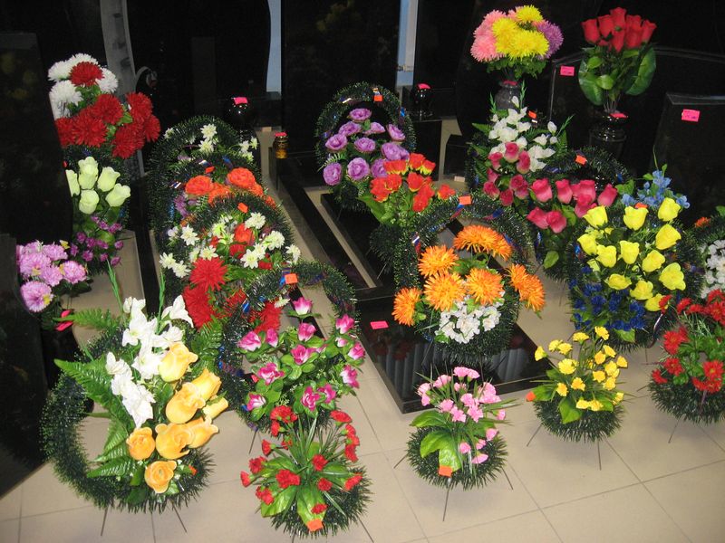 Где Купить Цветы На Кладбище Недорого