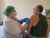 Почти 25 тысяч доз вакцины против гриппа поступили в поликлиники округа