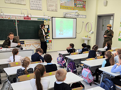 Песковские школьники придумали «лесную викторину» для первоклашек
