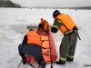 Коломенские спасатели тренировались вытаскивать людей, провалившихся под лед