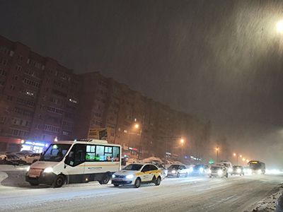 Из-за снегопада автобусы перешли на работу по фактическому расписанию