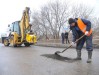 Ямочный ремонт проводят по улице Зеленой и на Колычевском проезде