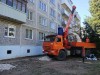 В селе Акатьево начали ремонтировать многоквартирный дом