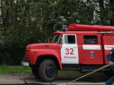 Три постройки сгорели во время пожара в селе Нижнее Хорошово